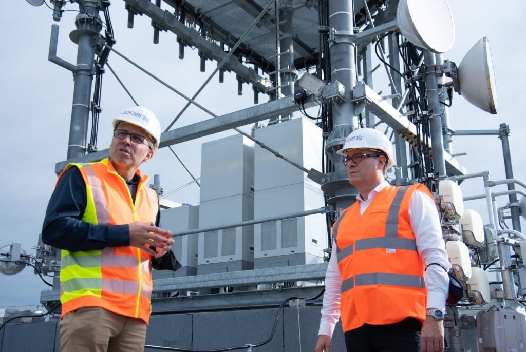5G LTE Antennenstandort Neu-Ulm Henry Frey Gespraech Jacques Diaz